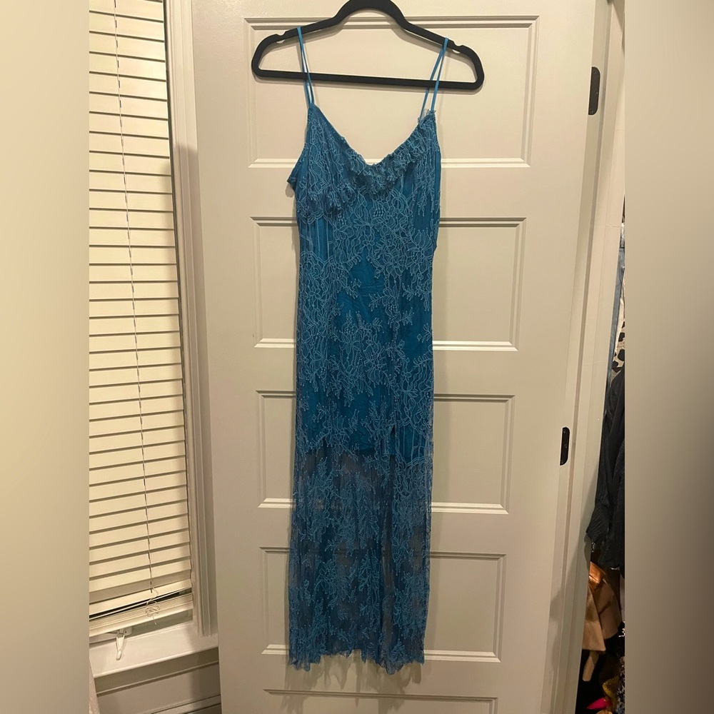 UO LACE COCKTAIL DRESS